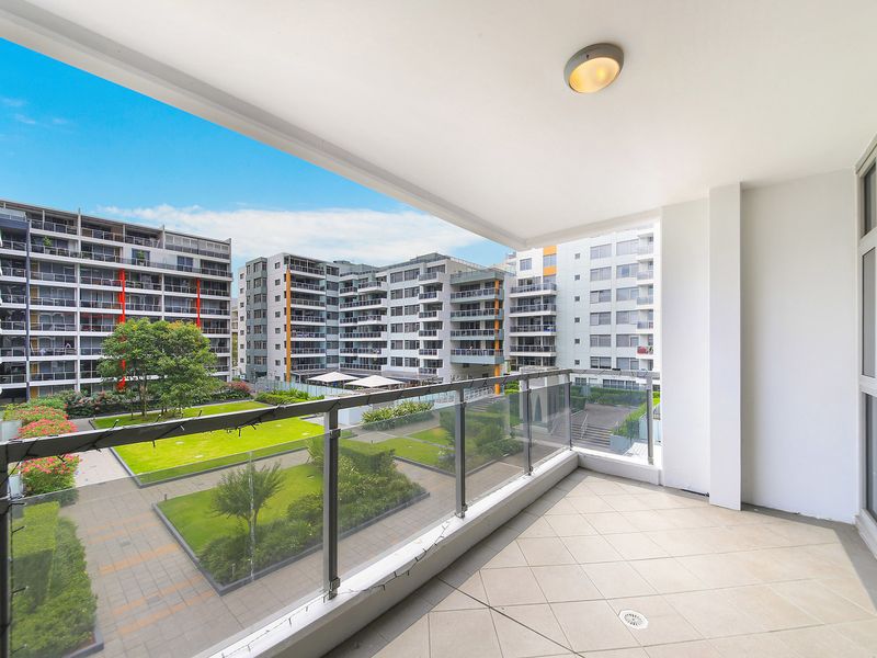 532 / 4 Lachlan Street, Waterloo