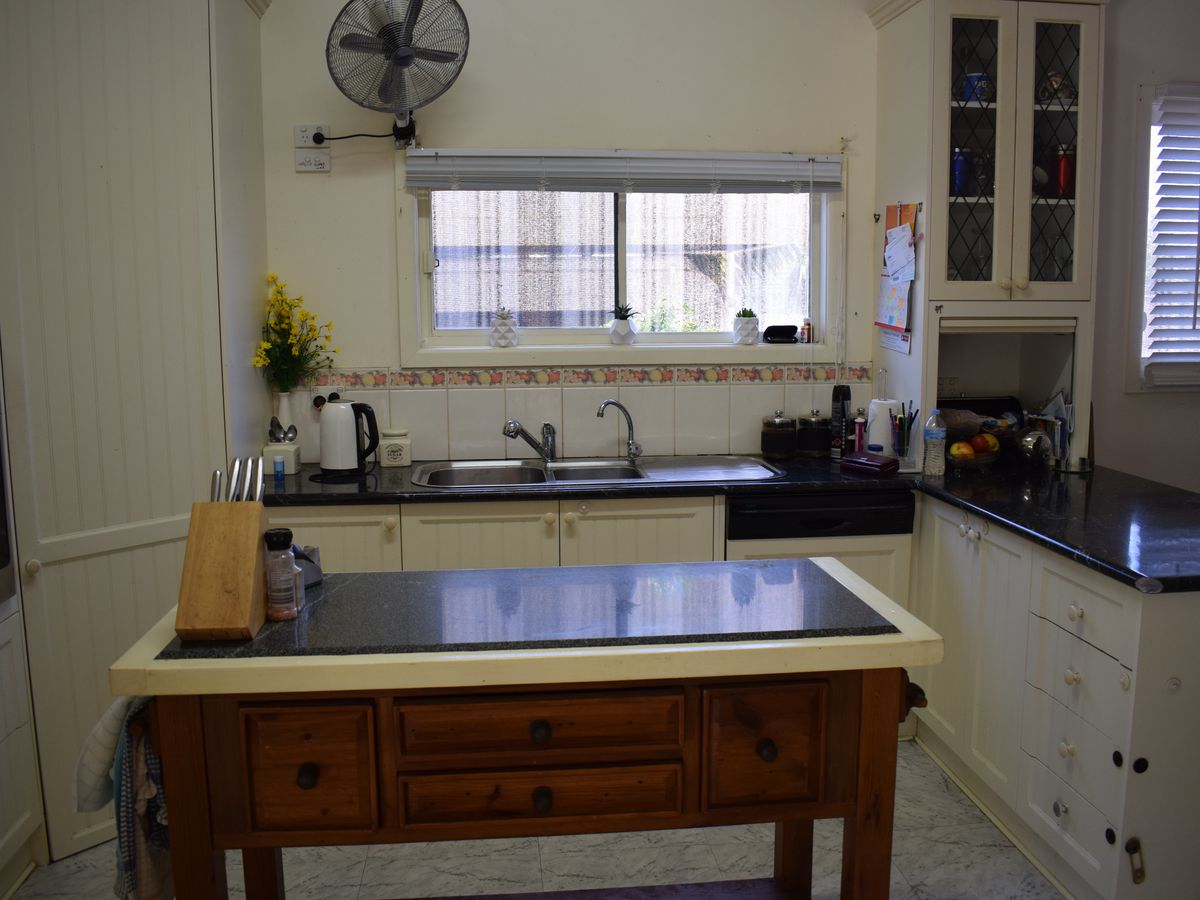 80 Sullivan Street, Inglewood