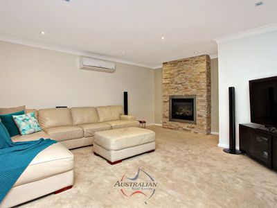 36 Arundel Park Drive, St Clair