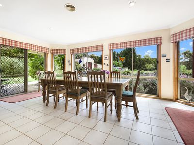 25 Billabong Drive, Monegeetta