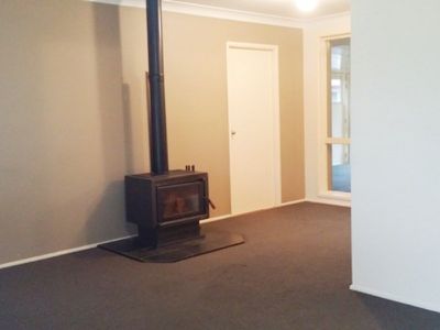 2 Gershwin Crescent, Claremont Meadows