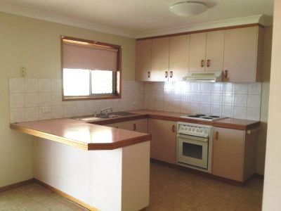 603 Greenwattle Street, Glenvale