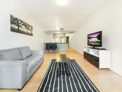 10 / 12-26 Regent Street Street, Chippendale