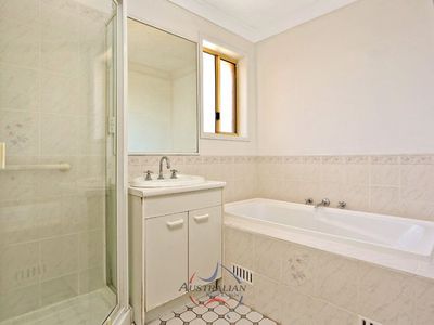 11 Farmer Place, St Clair