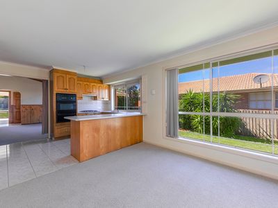 8 Crawford Way, Sunbury