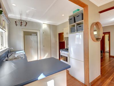 13 Thomson Street, Lookout Point