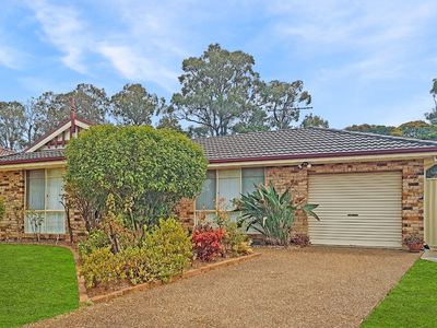 13 Ashwick Circuit, St Clair