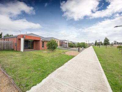 13 Solitude Lane, Doreen
