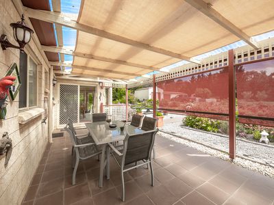 25 Billabong Drive, Monegeetta