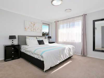 20 Ivor Avenue, Middleton Grange