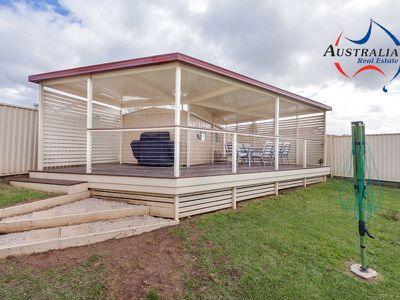 17 Fleece Close, St Clair
