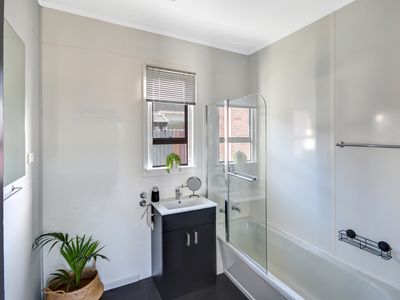 43 Botha Street, Tainui