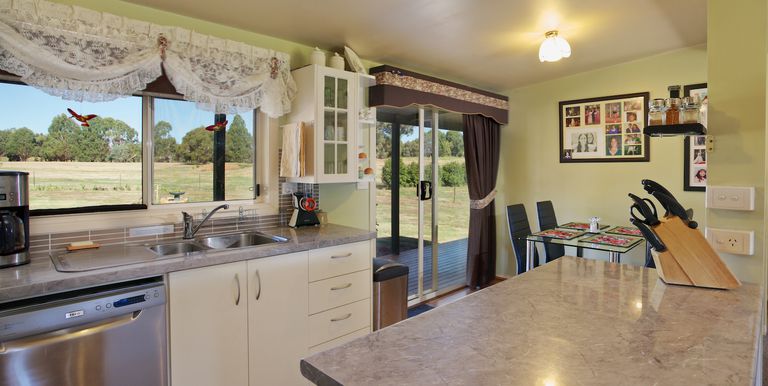 18 Spring Creek Road, Strathbogie 18 Spring Creek Road, Strathbogie
