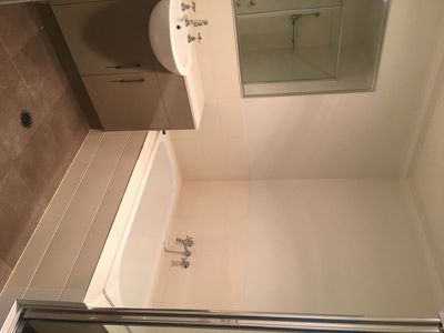 8 / 308 Mackenzie Street, Rangeville