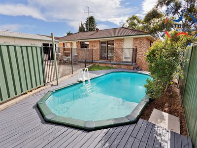 2 Walkers Lane, St Clair