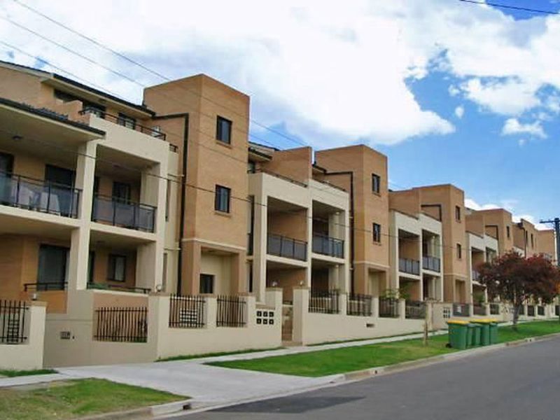 2 / 16-24 Lydbrook Street, Westmead