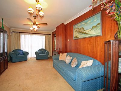 9 Yarrabee Place, Colyton