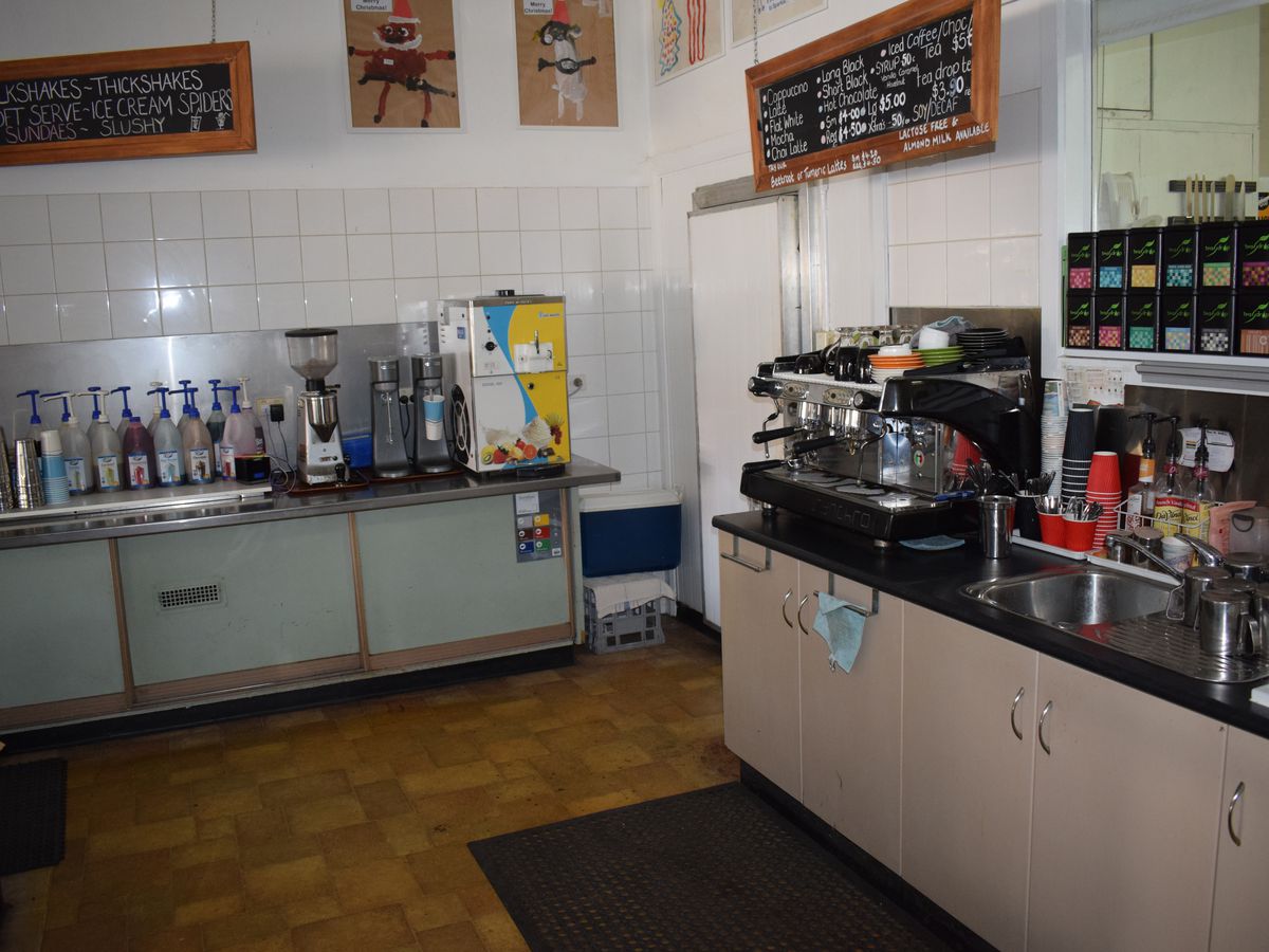 56 - 60 High Street, Charlton