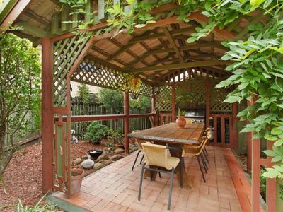 4 Galway Court, St Clair