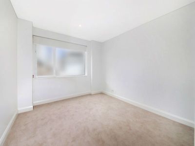 303 / 58 Peninsula Drive, Breakfast Point
