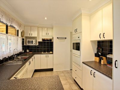 9 Dakota Place, St Clair