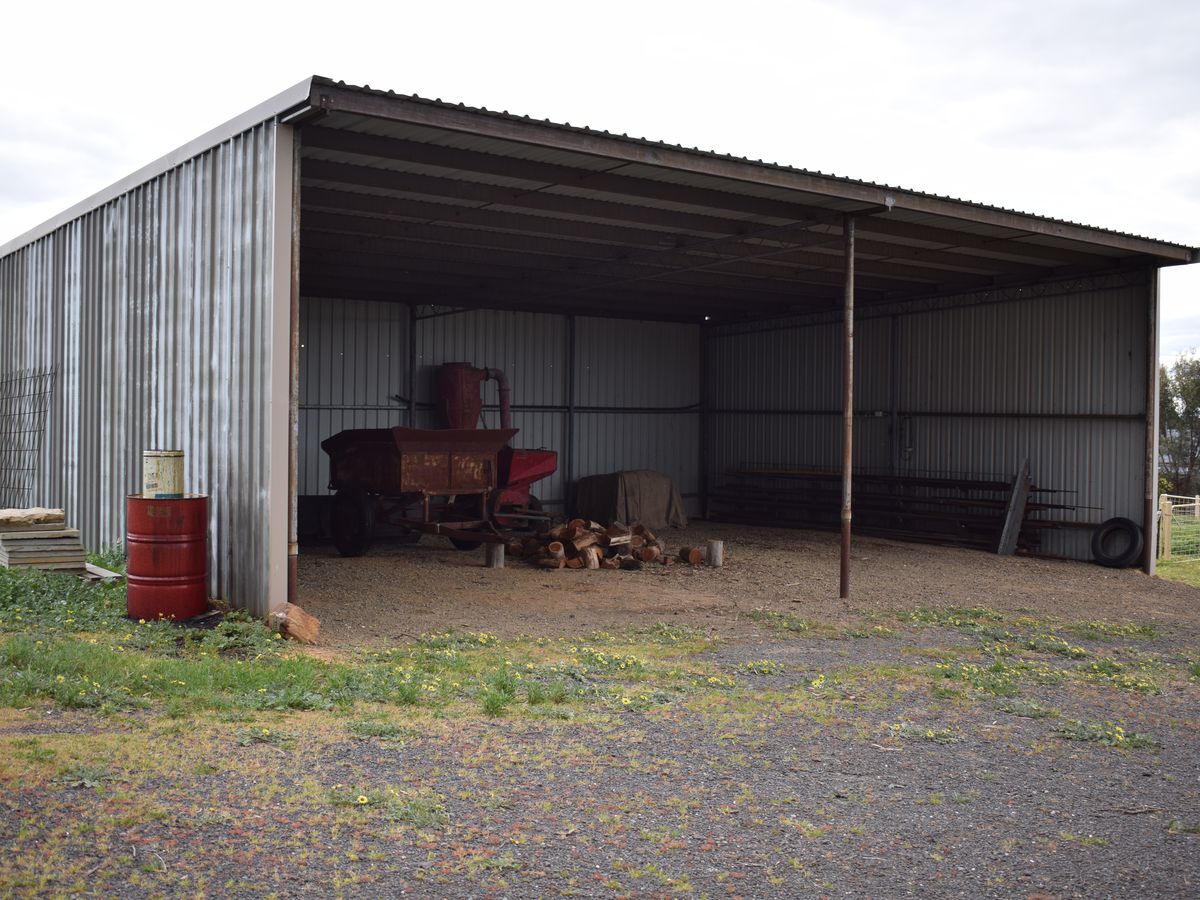 517 Crusoe Road, Lockwood South