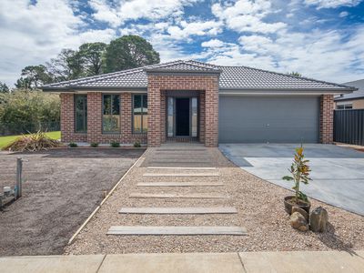 31 Lauder Place, Romsey