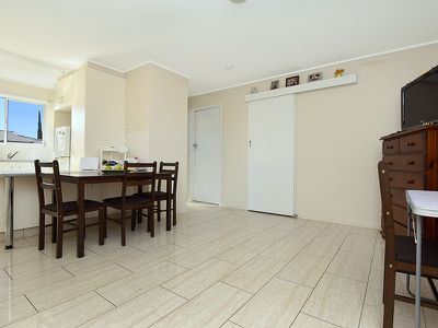 2 / 164 Drayton Road, Harristown