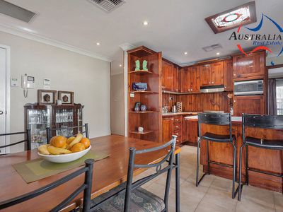 17 Fleece Close, St Clair