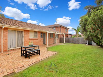 51 Explorers Way, St Clair