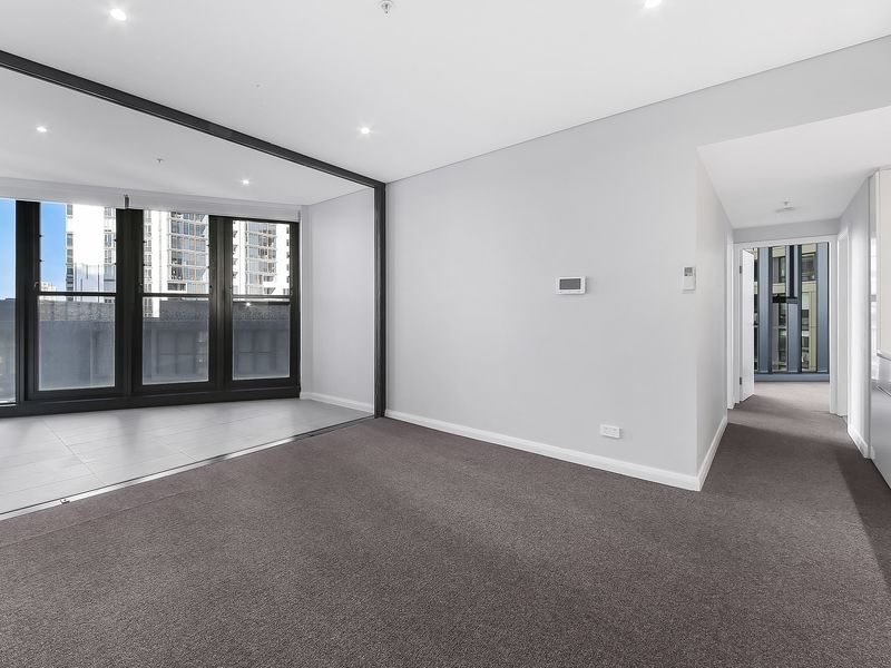 909 / 2 Waterways Street, Wentworth Point