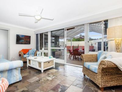 6 Chad Place, St Clair