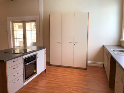 10 Clifford Street, Clinton