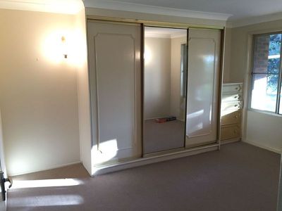 687 Boundary Street, Glenvale