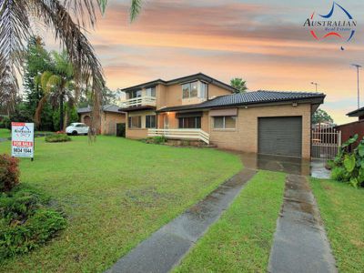 6 Mortimer Lewis Grove, St Clair