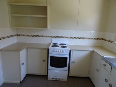 4 / 9 Leichhardt Street, Centenary Heights