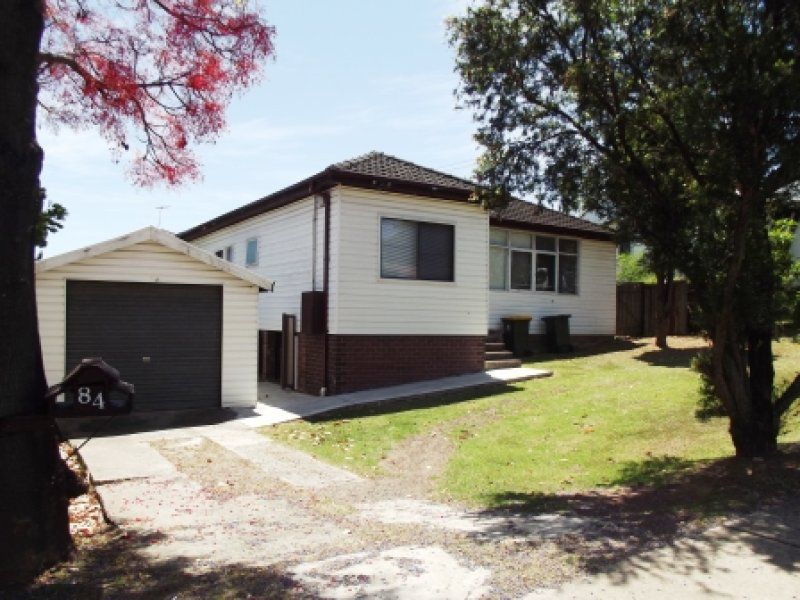 84 Queen Street, Guildford West