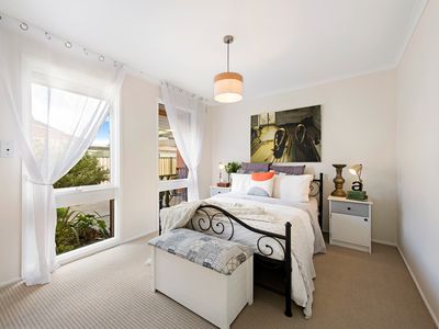 11 Suffolk Road, Sunshine North