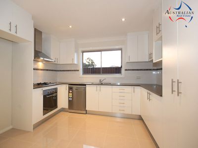 2 / 6 Edmund Blackett Close, St Clair