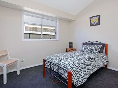 114 Pine Creek Circuit, St Clair