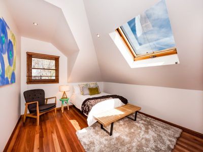 9 Hoffmans Lane, Balmain