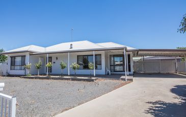 3 Guy Court, Horsham