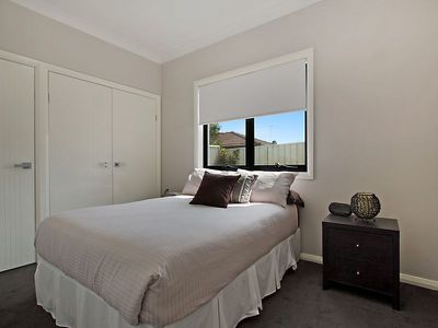 3 Teak Street, St Clair