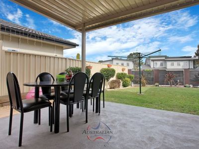 93 Pine Creek Circuit, St Clair