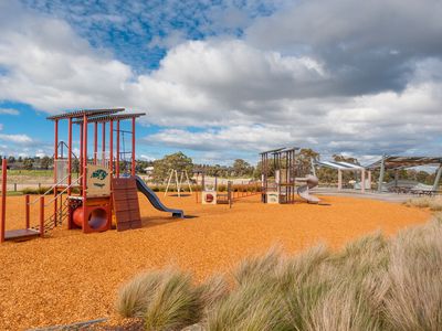 26/64 Escapade Blvd, Craigieburn