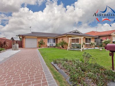 4 Omeo Street, St Clair