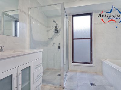 12 Mezen Place, St Clair