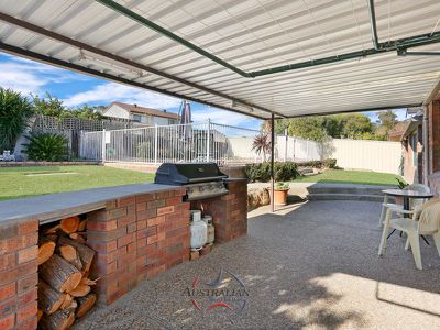 13 Heron Crescent, St Clair