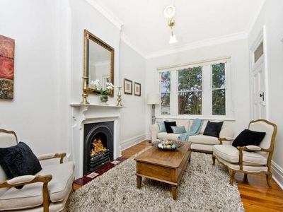 1 Coronation Avenue, Eastwood