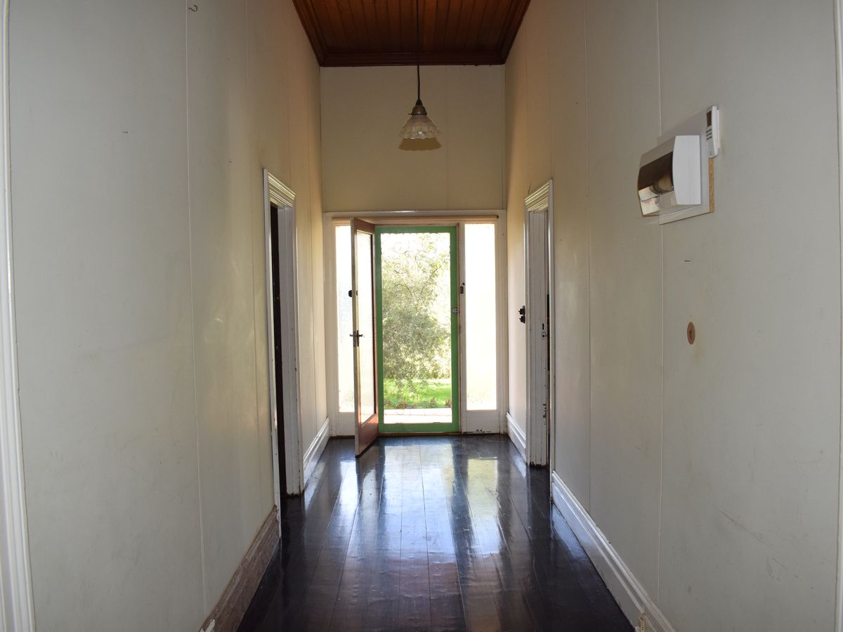 48 Mildura Way, Charlton